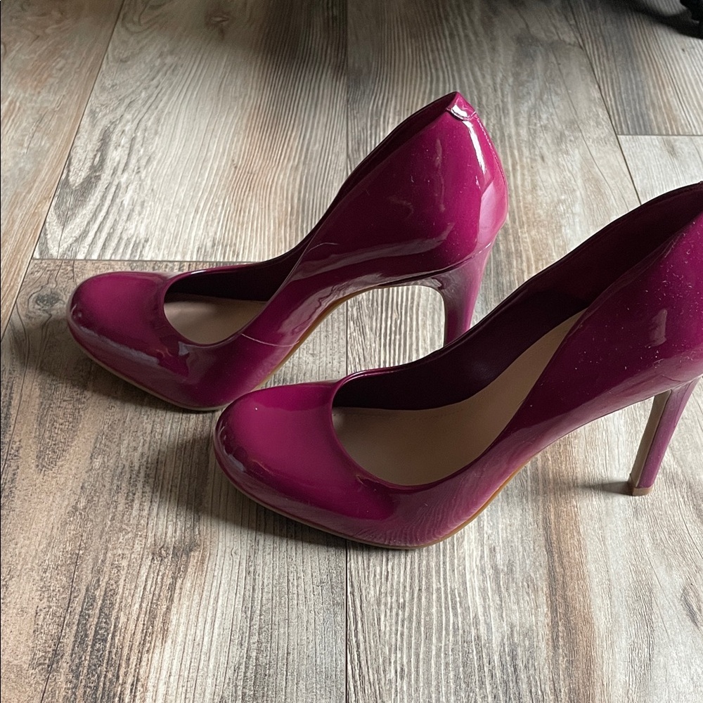 Jessica Simpson heels